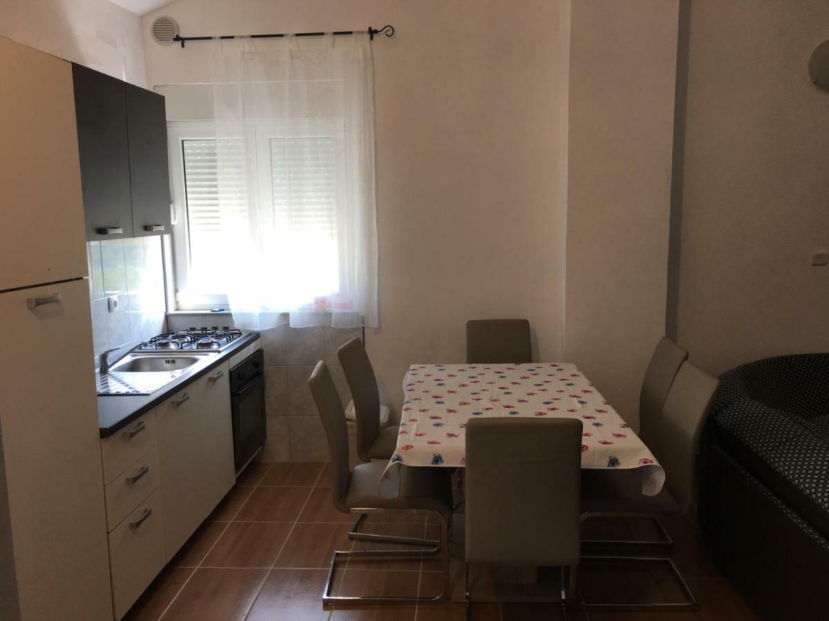 Apartments Niko Stinica Extérieur photo
